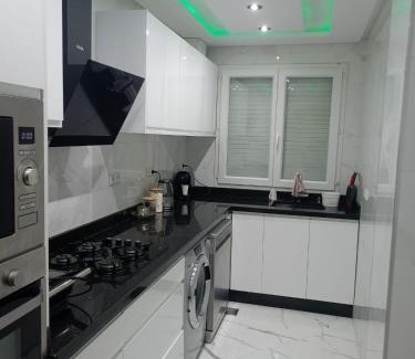 Mediouna Apartment | Stadium Station Suites