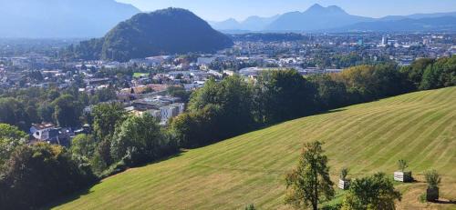 Gnigl Apartment | Stadtbauernhof Salzburg - Ferienwohnung - Gut Unterleithen
