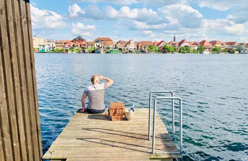 Muritz Apartment | Stadtnest Malchow - für 2-12 Personen in der Inselstadt - Mecklenburgische Seenplatte