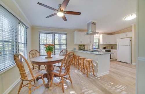 Hood House | Stanardsville Cabin Rental about 24 Mi to Shenandoah!