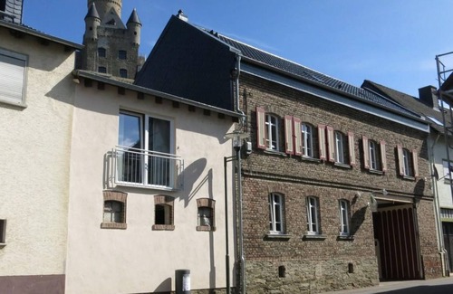 Burgschwalbach Bed & Breakfast | Standard double room 2 (room 2) - Gästehaus Auszeit