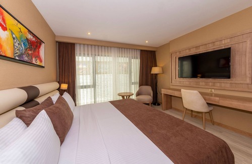 Bomonti Hotel | STANDARD ROOM AT 38 HOTEL