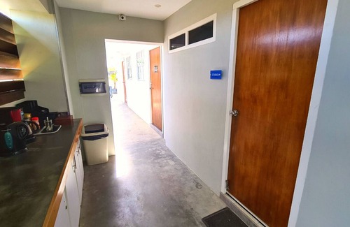 Cunucu Abao Apartment | Standard Studio in Aruba, pool, walking distance to Eagle Beach!