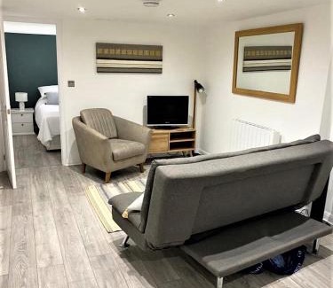 Ipswich Apartment | Star Apartment