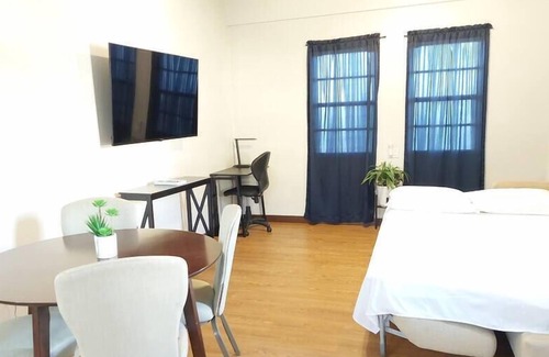 Estate Solberg Apartment | Star Fruit + Passion Fruit