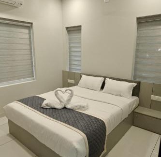Tirunnavaya Apartment | Star Guest House