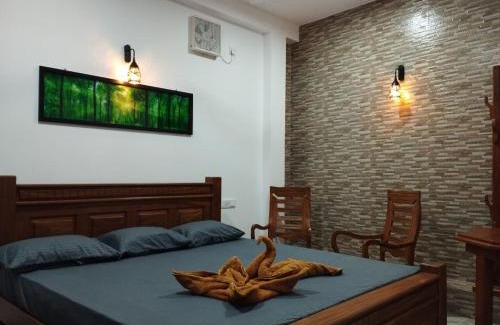 Ratnapura Hotel | Star Rain Tour Inn