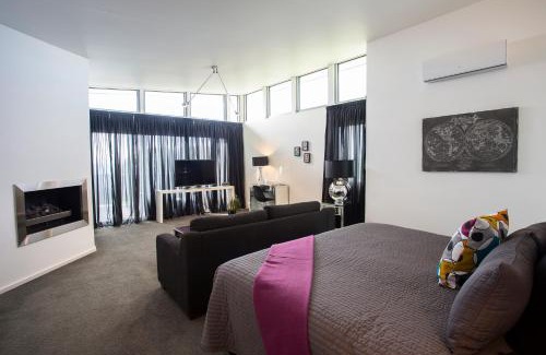 Indented Head Bed & Breakfast | Starhaven Retreat