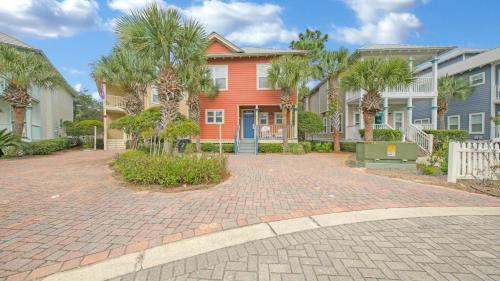Santa Rosa Beach House | Stars Hollow Cottage - 3 bedrooms sleeps 10