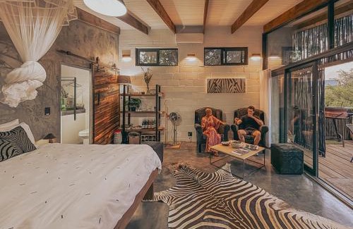 Riebeeck West Apartment | StarsHollow Cottage