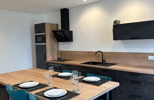 Remiremont Apartment | Station apartment. Whole house: Remiremont, France