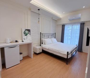 Tainan City Centre Hotel | Station B&B