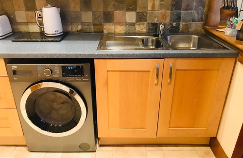 Markinch Apartment | Station View Lodge - Near Balbirnie House Markinch