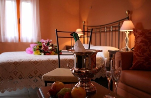 Mavrovouni Hotel | Stavros Tou Notou