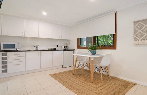 Macmasters Beach House | STAY 3 PAY 2 WINTER DEAL