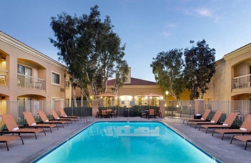 Camarillo Apartment | Stay Close to Malibu & Santa Barbara! Pool Available, Pet-friendly Stay!