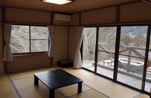 Kita Ward RV Rental | Stay in the mountains BBQ area provided Cottage /Hamamatsu City Shizuoka