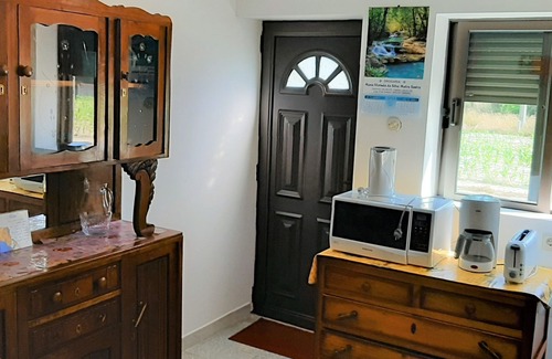 Torreira House | Stay in the suburb & SAVE– only 5 min. drive to the main ocean beach in Torreira