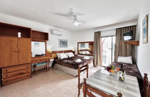 Ayia Napa Apartment | STAY NISSI Chrysland Studios