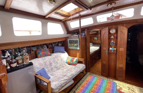 St. Thomas Boat Rental | Stay on a Classic Sailboat INCL Breakfast Dinner drinks water toys