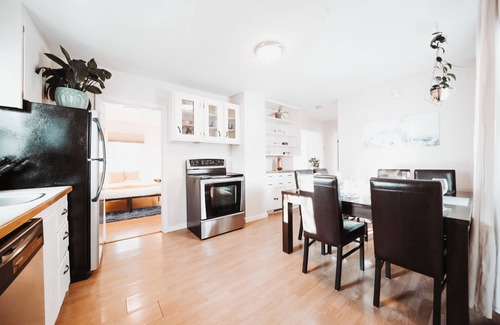 Montgomery House | Stay & Play - Central Family Friendly