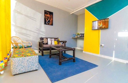Naivasha Cabin | Stay.Plus Shyrah Glass Cottages