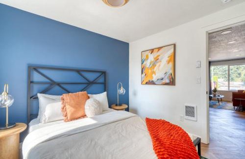 Woodstock Apartment | Stay Portland Collection - The Perfect Retro Portland Retreat - Vintage Shops