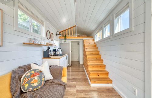 Alberta Arts District Apartment | Stay Portland - The Tiny Saguaro - Walk to Local Shops & Eateries
