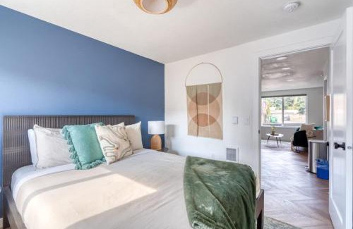 Woodstock Apartment | Stay Portland - The Woodstock Inn - Reed College & Vintage Shops