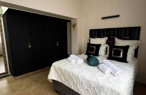 Windermere Bed & Breakfast | Stay Safe & Central – Your Cozy B&B Near Florida Road!