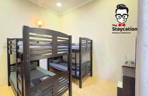 Santubong House | Staycation Homestay 50 Peaceful Villa Damai