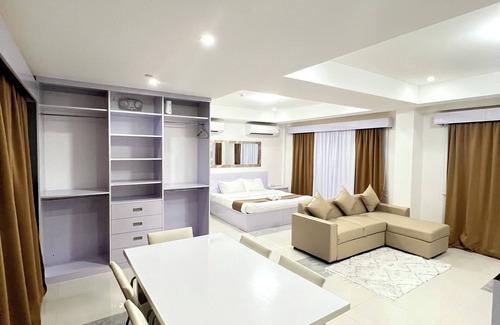 San Jose City Hotel | Staycation Hotel