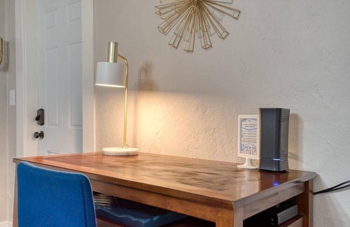 Coos Bay Apartment | #StayinMyDistrict Historic Heritage in Coos Bay