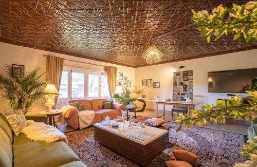 Srinagar Villa | StayVista at Waterside Estate