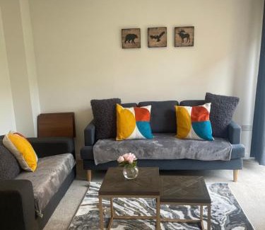 Rushden House | Steeple House