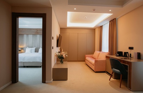 Dumbravita Hotel | Stein Collection