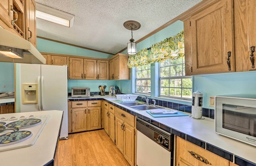 Steinhatchee House | Steinhatchee Home w/Boat Parking: 1 Mi to Marina