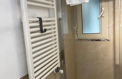 Salario Apartment | Stendardi's House - Four Bedroom Apartment, Sleeps 8