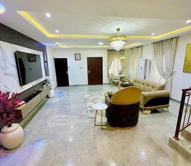 Abuja House | Steph Apartment