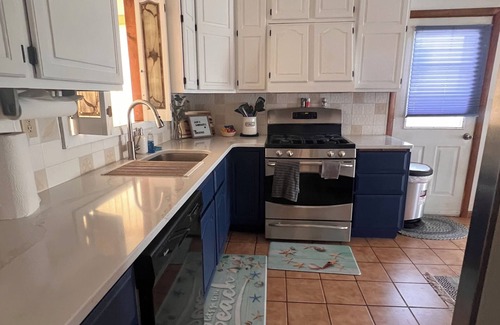 Bayville House | Steps from the beach! Come sail away!