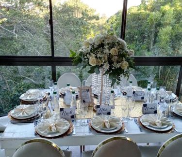 Uvongo House | Stesh Margate Holiday House 12 Sleeper