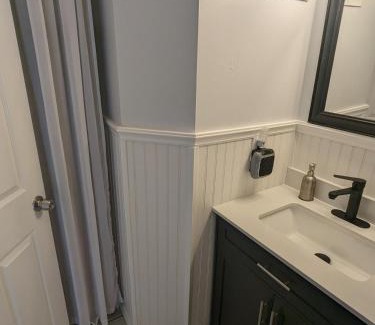 Arnold Apartment | Stewart Acres