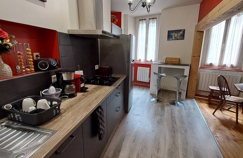 Saint-Gaudens Apartment | StGoFeelGood: an atypical triplex in the heart of the historic center.