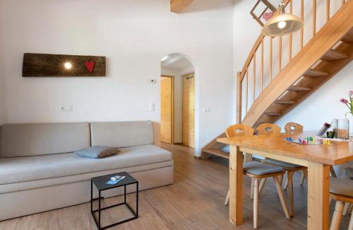 Issengo Apartment | Stiflerhof Apt Edelweiss