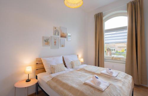 Wesel Apartment | Stilvoll & historisch I Kingbetten+Küche+Parkplatz