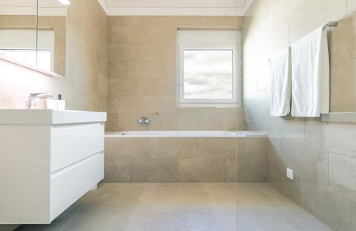 Spiez Apartment | Stockhorn Apartment - Aare Jungfrau AG