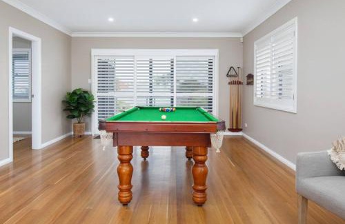 Stockton House | 'Stockton Grande' A Sublime Beachfront Family Oasis