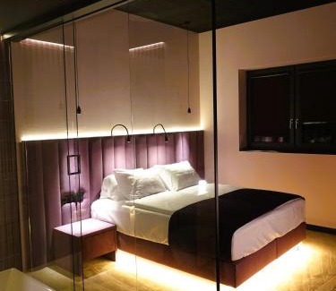 aziska Gorne Hotel | Stolarnia Winehouse