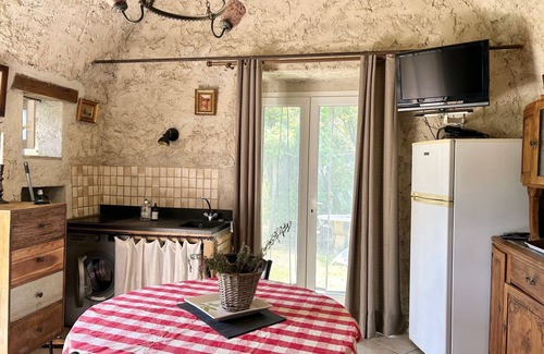 Cervione House | Stone casetta 3km from the sea near the port of taverna and moriani beach