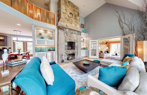 Cape Neddick House | Stone Creek Retreat